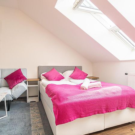 Airy Attic Apt.: Stylish Studio At Penzing Area Vienne Extérieur photo