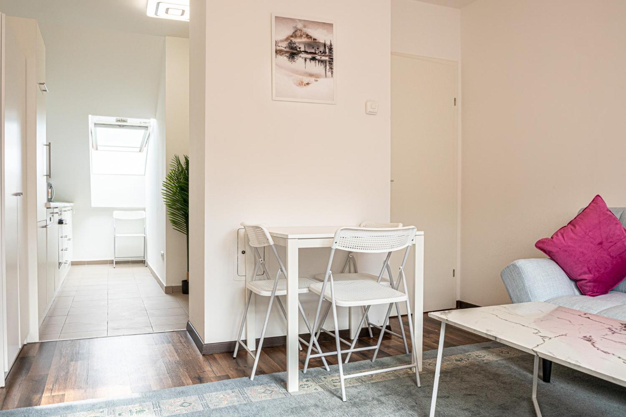 Airy Attic Apt.: Stylish Studio At Penzing Area Vienne Extérieur photo